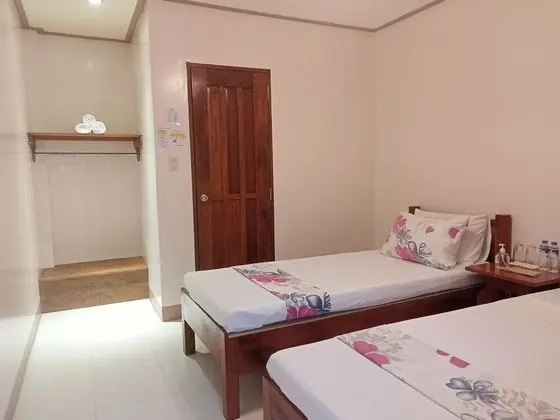 Standard Double Fan Room