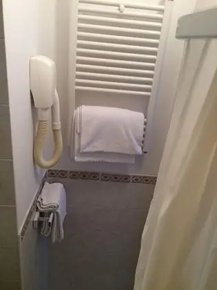 Standard Üç Kişilik Oda