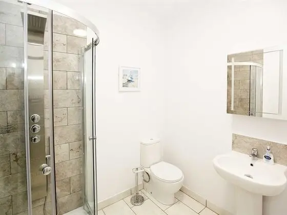 Apart Daire, Özel Banyo (4 Includes Parking)