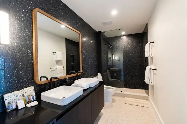 Luxury Çatı Katı Süiti (Penthouse), 2 Yatak Odası, Balkon, Göl Manzaralı