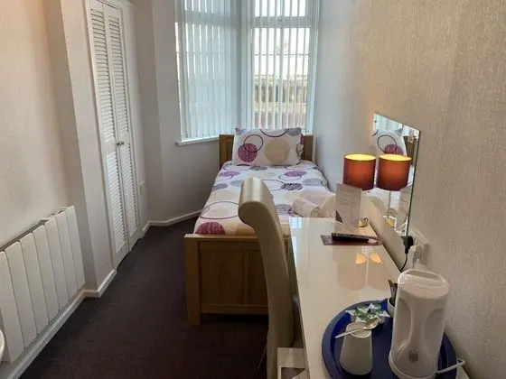 Standard Tek Kişilik Oda, Ortak Banyo