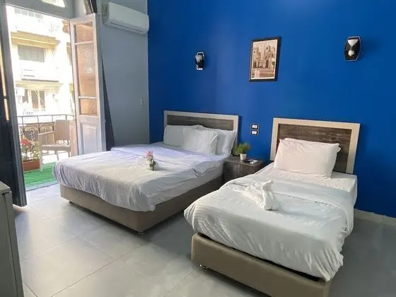 Classic Tek Büyük Yataklı Oda (shared bathroom )