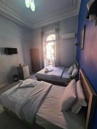 Üç Kişilik Oda, Özel Banyo