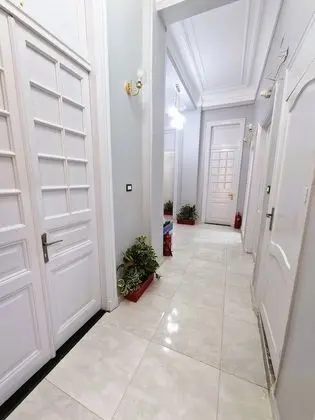 Üç Kişilik Oda (shared bathroom )