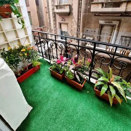 Üç Kişilik Oda (shared bathroom )