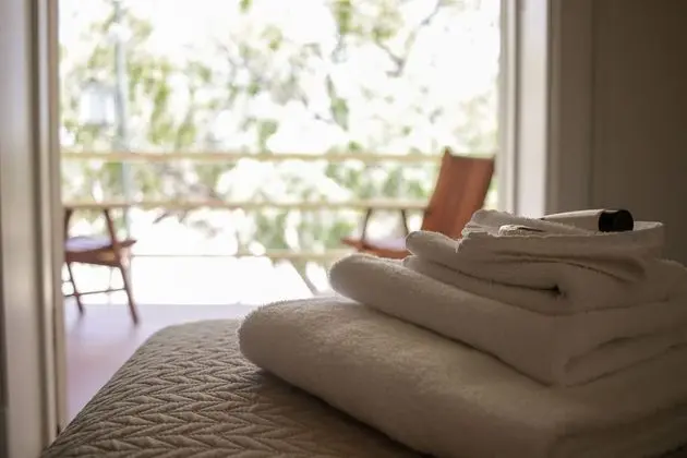 Oda, Ortak Banyo, Nehir Manzaralı