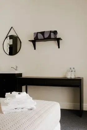 Oda, Ortak Banyo, Nehir Manzaralı