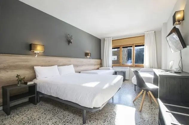 Superior Dört Kişilik Oda