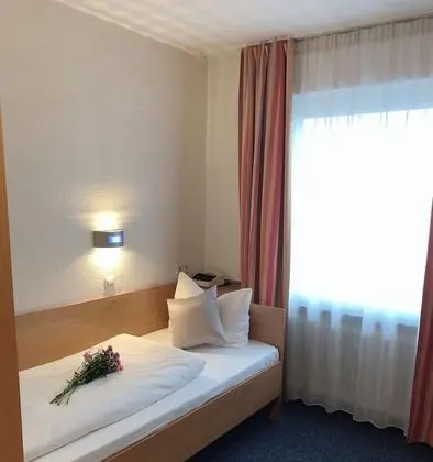 Tek Kişilik Oda