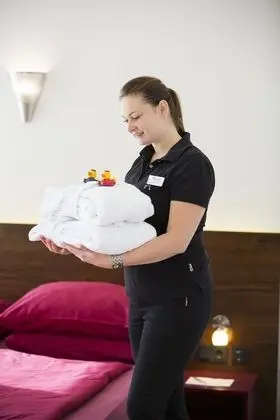 Comfort Tek Büyük Yataklı Oda