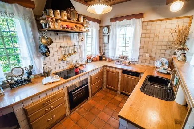 Villa (Two Bedrom House)