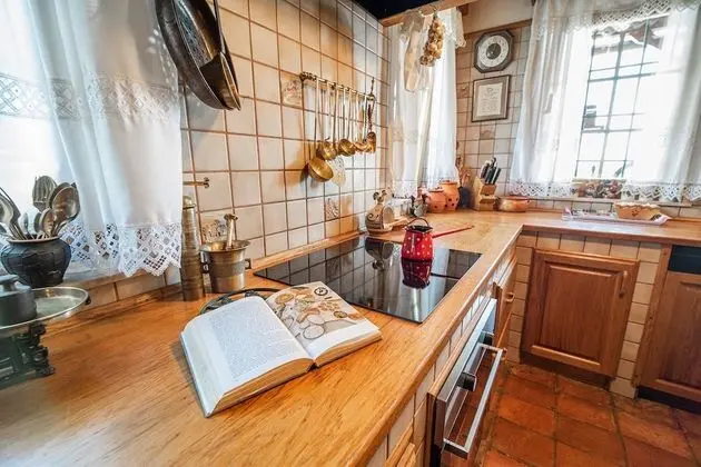 Villa (Two Bedrom House)