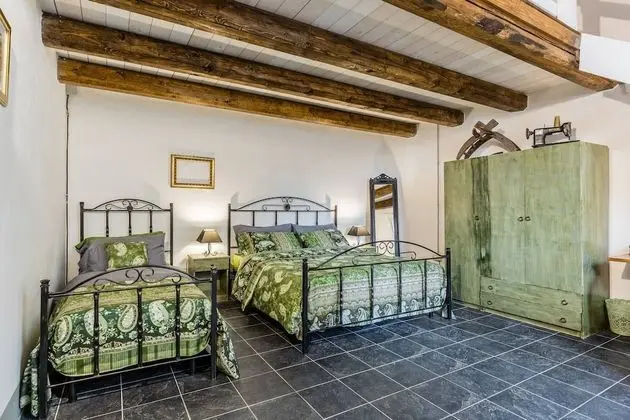 Villa, 3 Yatak Odası, Şömine