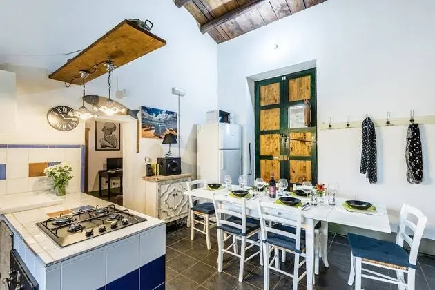 Villa, 3 Yatak Odası, Şömine