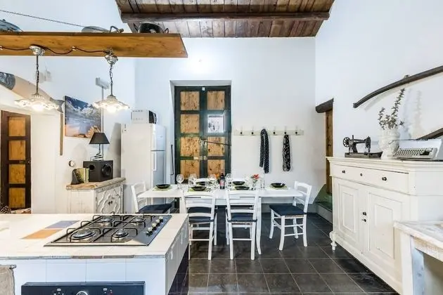 Villa, 3 Yatak Odası, Şömine