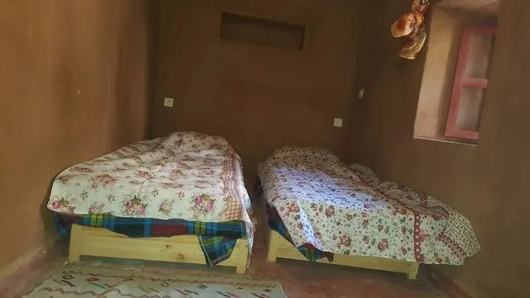 Tek Kişilik Oda, Ortak Banyo