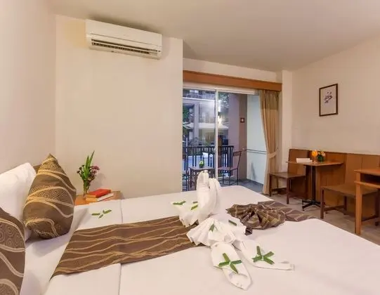 Standard Oda, Havuz Manzaralı