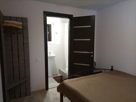Family Tek Büyük Yataklı Oda
