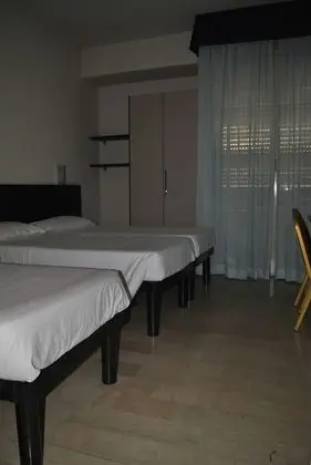 Standard Üç Kişilik Oda