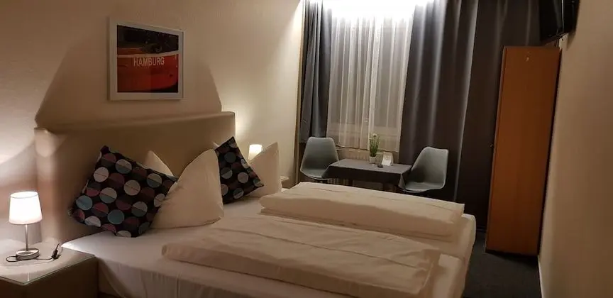 Tek Büyük veya İki Ayrı Yataklı Oda