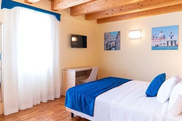 Deluxe Tek Büyük Yataklı Oda, 1 Çift Kişilik Yatak