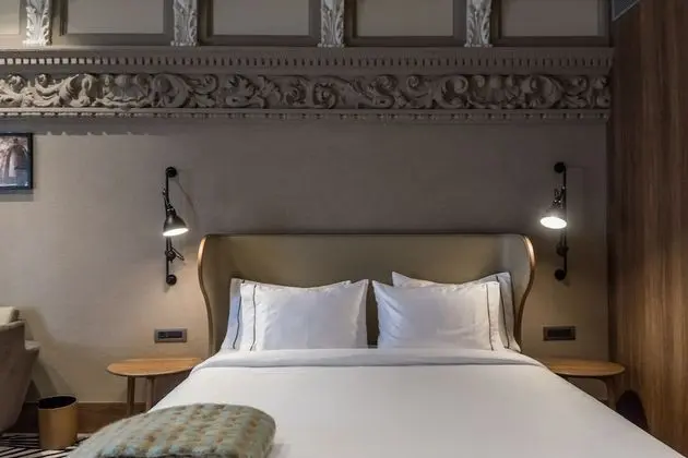 Junior Süit, 1 En Büyük (King) Boy Yatak