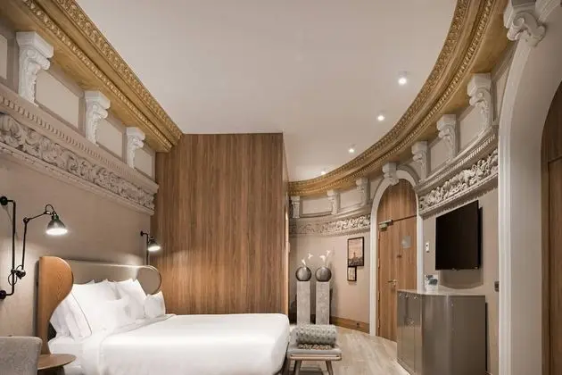 Junior Süit, 1 En Büyük (King) Boy Yatak