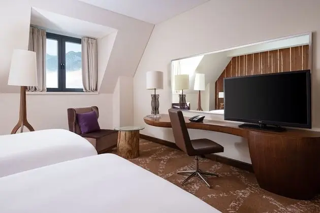 Deluxe Oda, 2 Tek Kişilik Yatak, Dağ Manzaralı