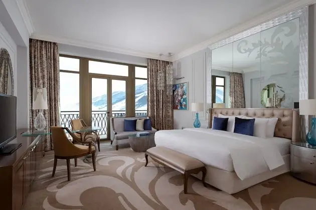 Deluxe Oda, Sigara İçilebilir, Dağ Manzaralı