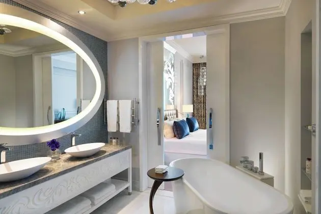 Deluxe Oda, Sigara İçilebilir, Dağ Manzaralı