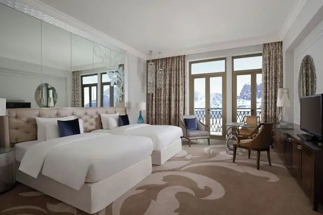 Deluxe Oda, Sigara İçilebilir, Dağ Manzaralı