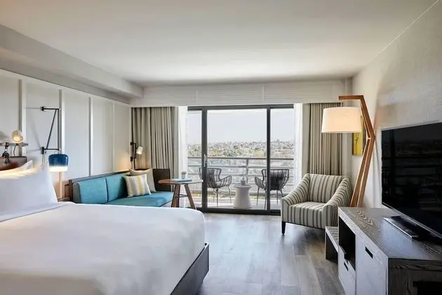Oda, 1 En Büyük (King) Boy Yatak, Balkon, Golf Manzaralı