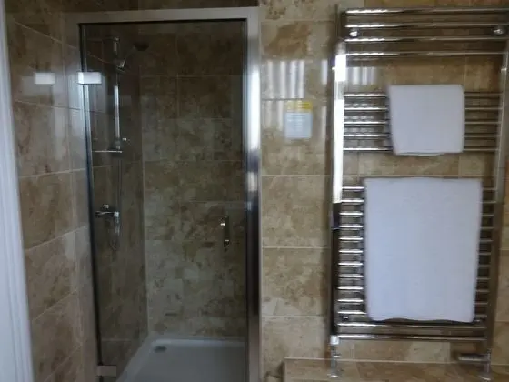 Deluxe Tek Büyük Yataklı Oda, Banyolu/Duşlu