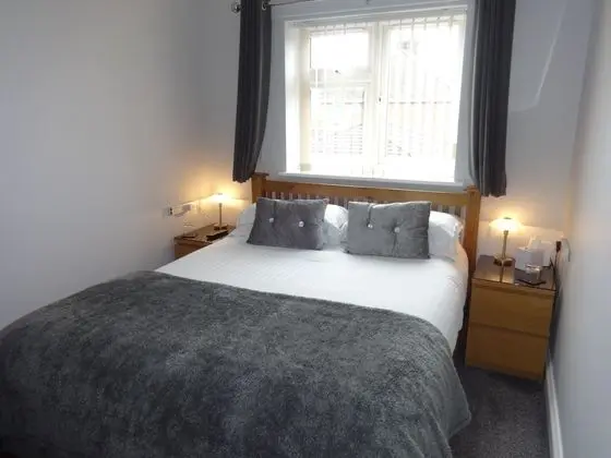 King Room (Rear Property)