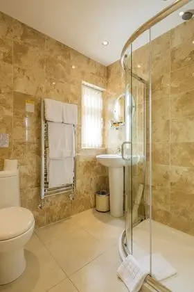 King Room (Rear Property)