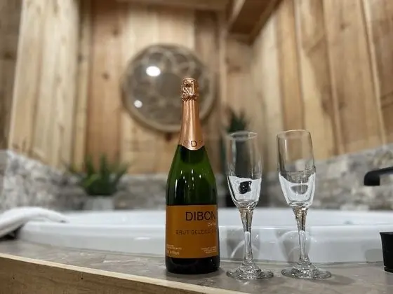 Deluxe Kır Evi, 1 En Büyük (King) Boy Yatak, Sıcak Su Küveti, Dağ Manzaralı