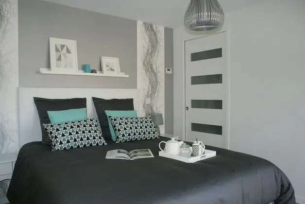 Tek Büyük Yataklı Oda, Havuz Manzaralı (Ti Bihan)