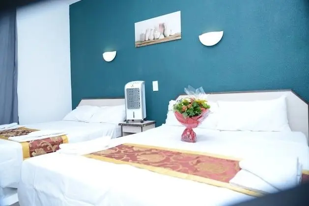 Büyük Yataklı Tek Kişilik Oda