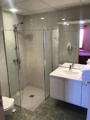 Classic Tek Büyük Yataklı Oda