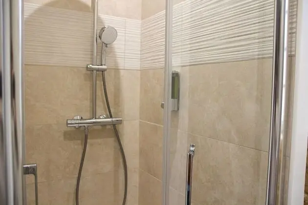 Standard Tek Büyük Yataklı Oda, 1 Büyük (Queen) Boy Yatak (Bergerac)