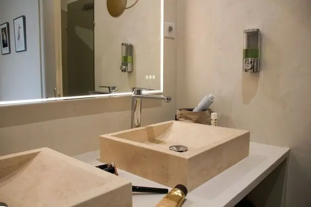 Superior Tek Büyük Yataklı Oda, 1 Büyük (Queen) Boy Yatak (Les Milandes)