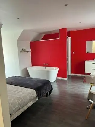 Premium Tek Büyük veya İki Ayrı Yataklı Oda