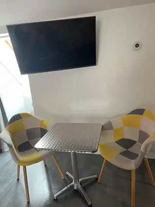 Premium Tek Büyük veya İki Ayrı Yataklı Oda