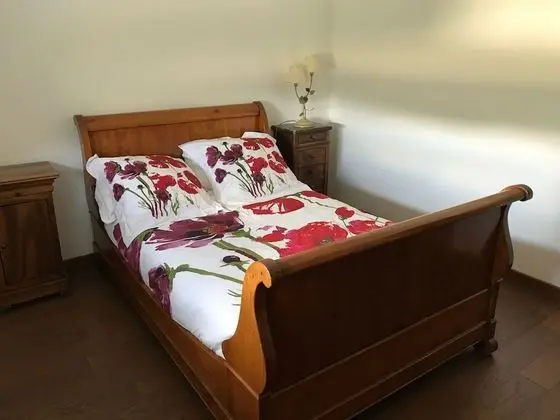 Tek Büyük Yataklı Oda (Coquelicots)
