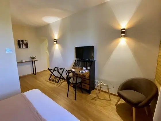 Classic Tek Büyük veya İki Ayrı Yataklı Oda, Özel Banyo, Bahçe Manzaralı (Cosy)