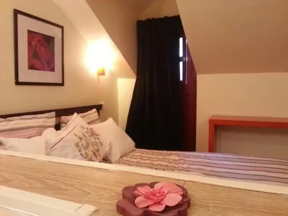 Comfort Tek Büyük Yataklı Oda