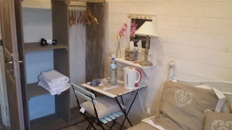 Standard Tek Büyük Yataklı Oda