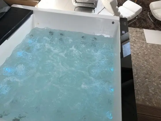 Deluxe Süit, Sıcak Su Havuzu (Suite Bouton d'Or)