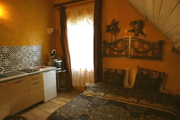 Superior Tek Büyük Yataklı Oda, Banyolu/Duşlu, Park Manzaralı (Bief)