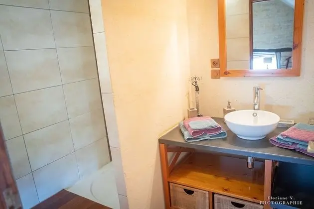 Comfort Tek Büyük Yataklı Oda (La Tille)